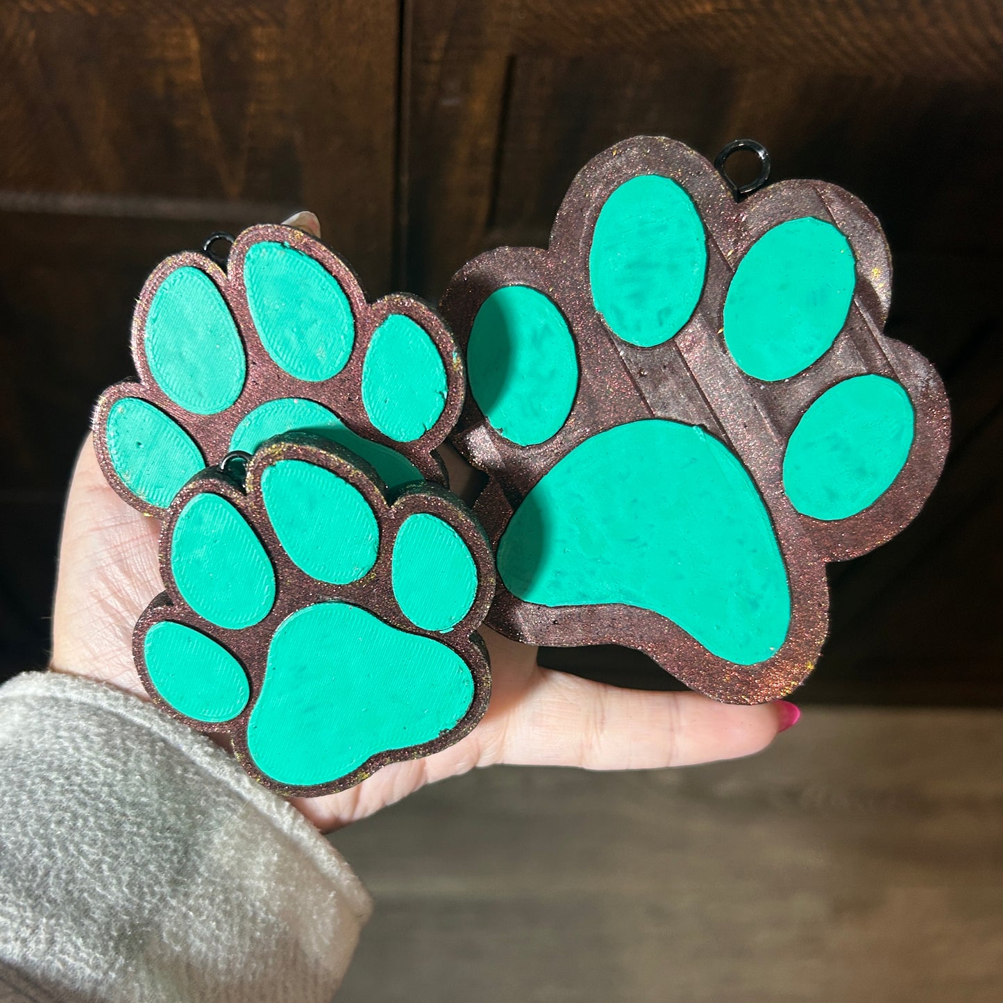 Paw Prints Full Set Design