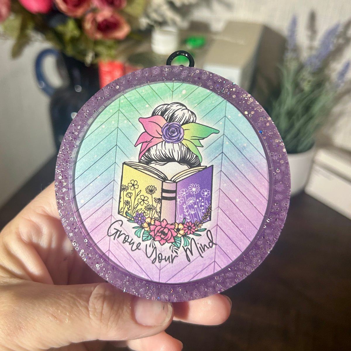 Grow your Mind round Freshie - Fragrance: Spiced Vanilla + Cinnamon
