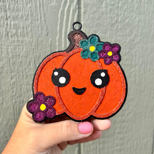 Happy Pumpkin with Flowers Design