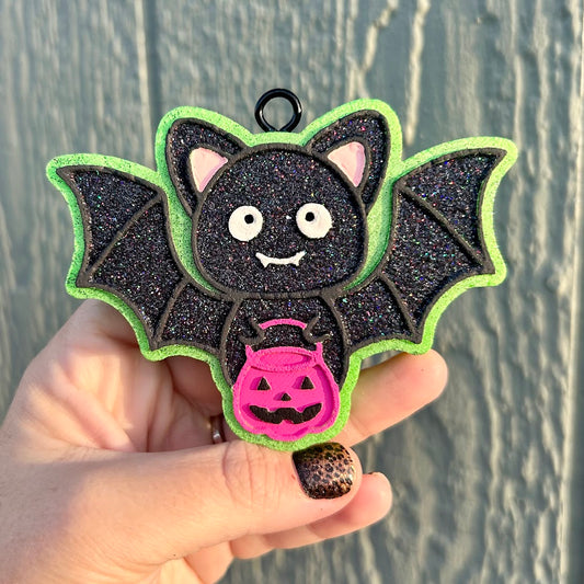 Bat Freshie- Fragrance: Laundry Day