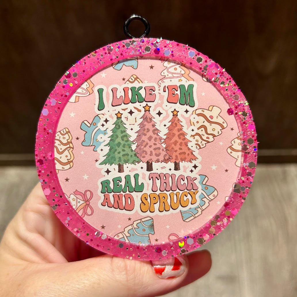 Thick and Sprucy Round Freshie - Fragrance: Frosty