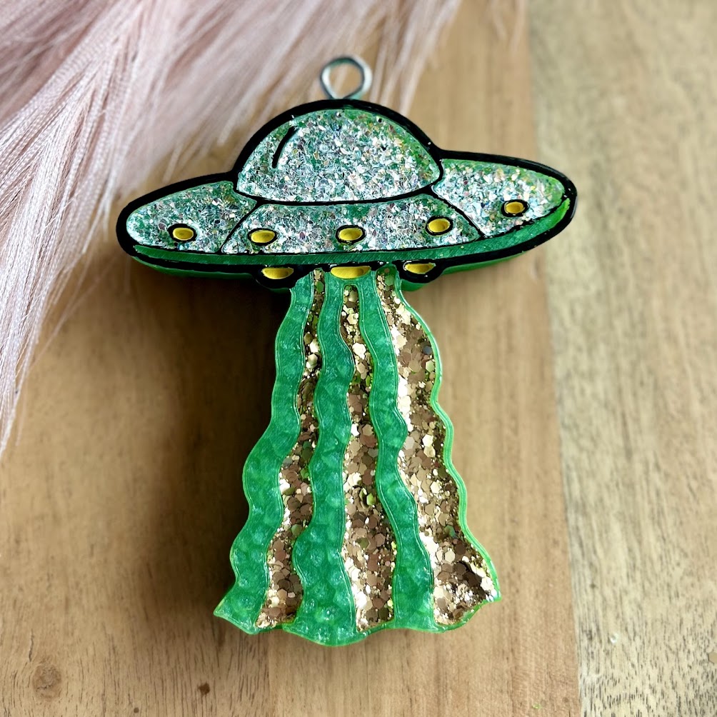 Space Ship Freshie Design
