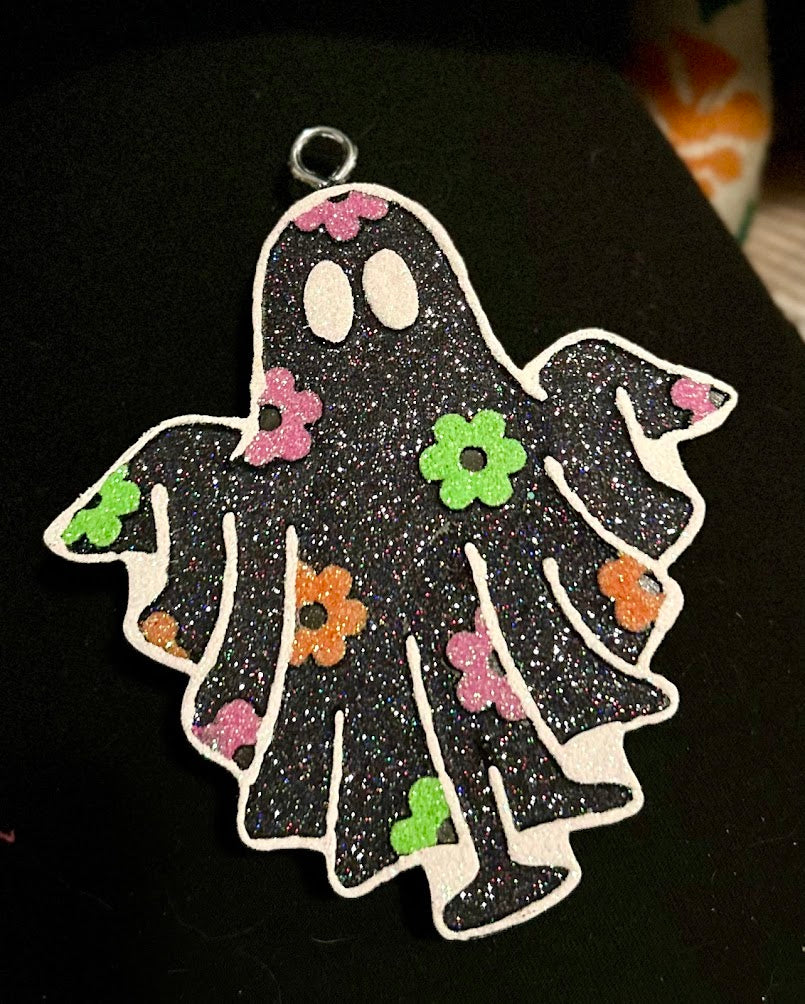Floral Ghost Freshie Design