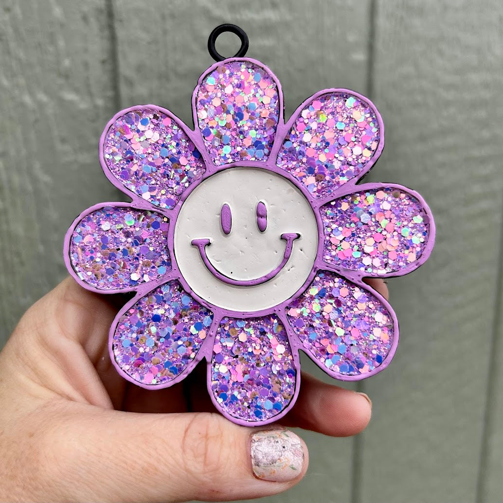 Happy Daisy Design
