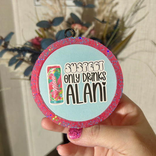 Suspect only drinks Alani Freshie - Fragrance: Pipeliner