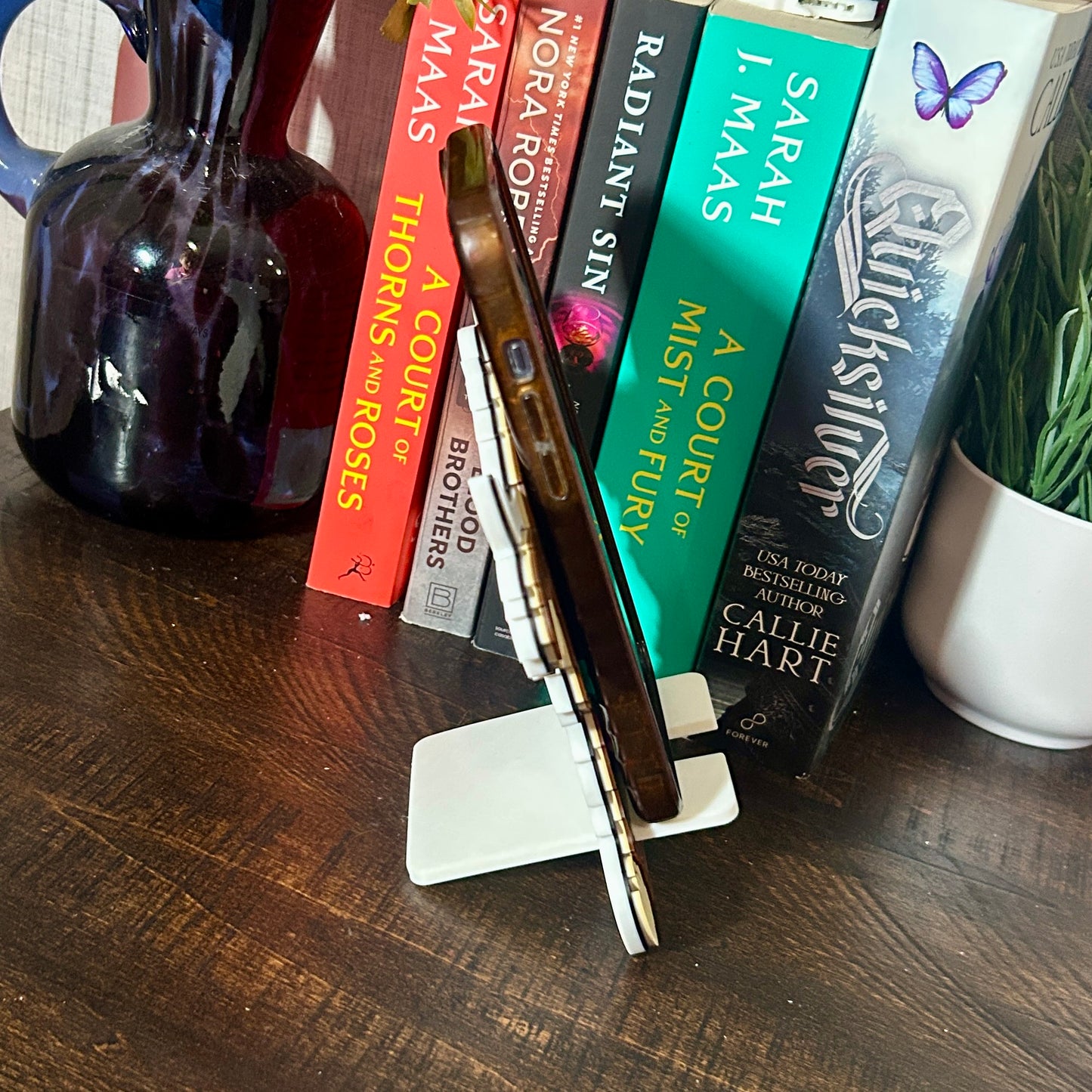Highland Cow Phone Stand