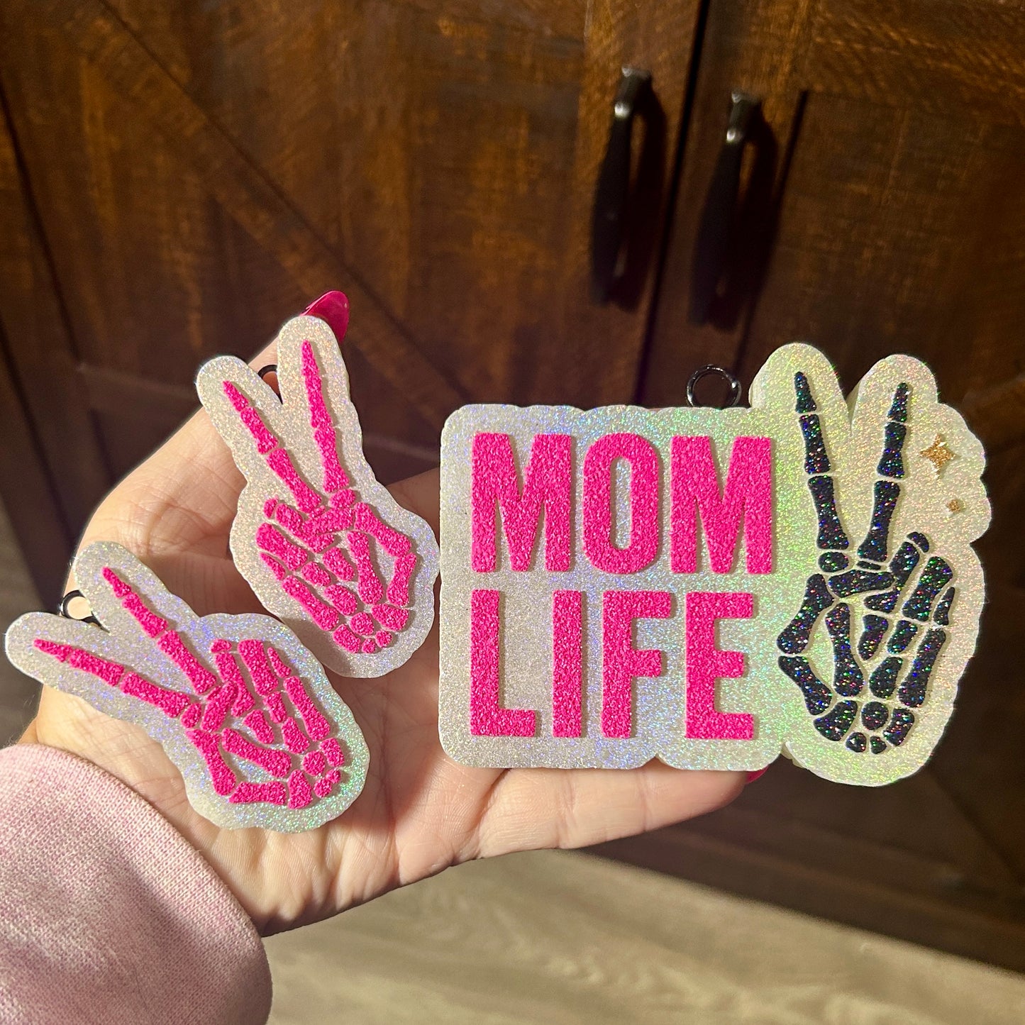 Mom Life Full Set Design