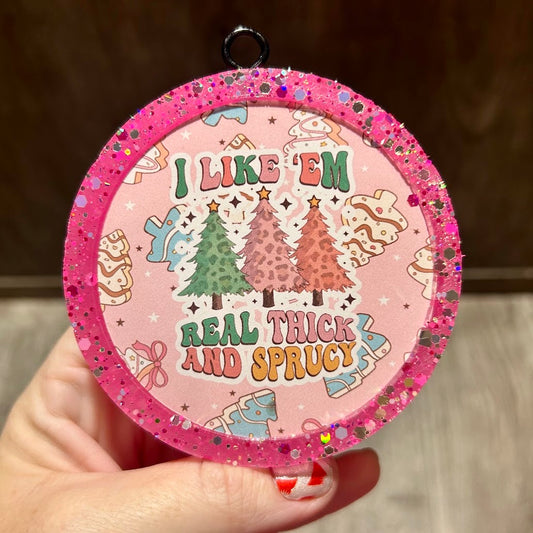 Thick and Sprucy Round Freshie - Fragrance: Frosty