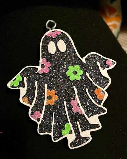 Floral Ghost Freshie Design